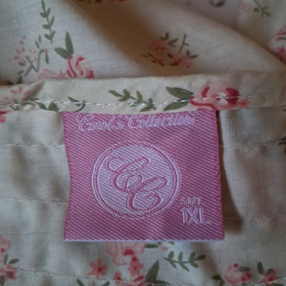 Carol's Collection Vintage Yellow Floral Short Sleeved Snap Front Gown Size 1XL - Picture 6 of 7